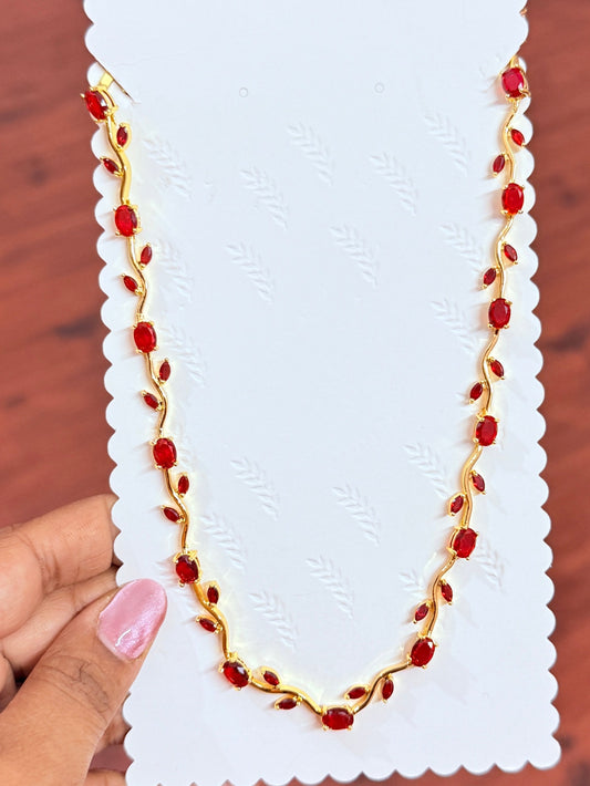 Red Tulip chocker