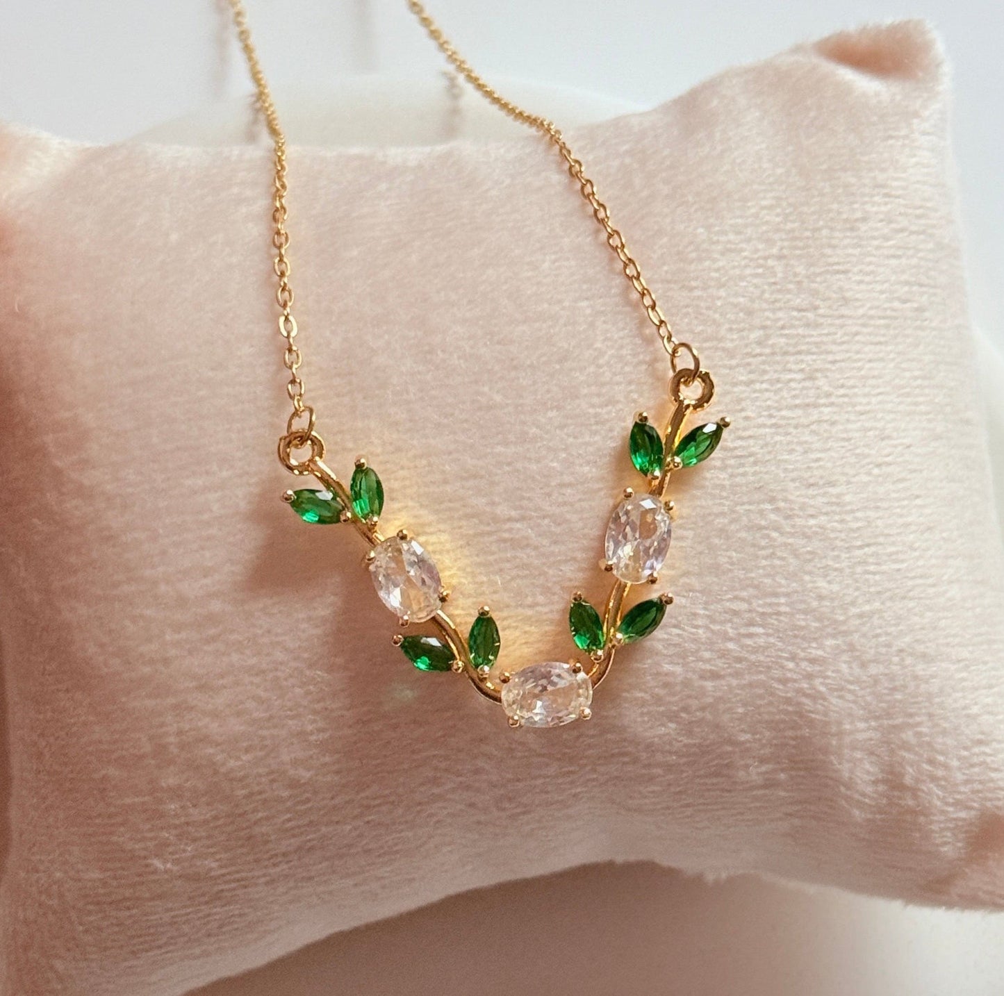 White green tulip necklace