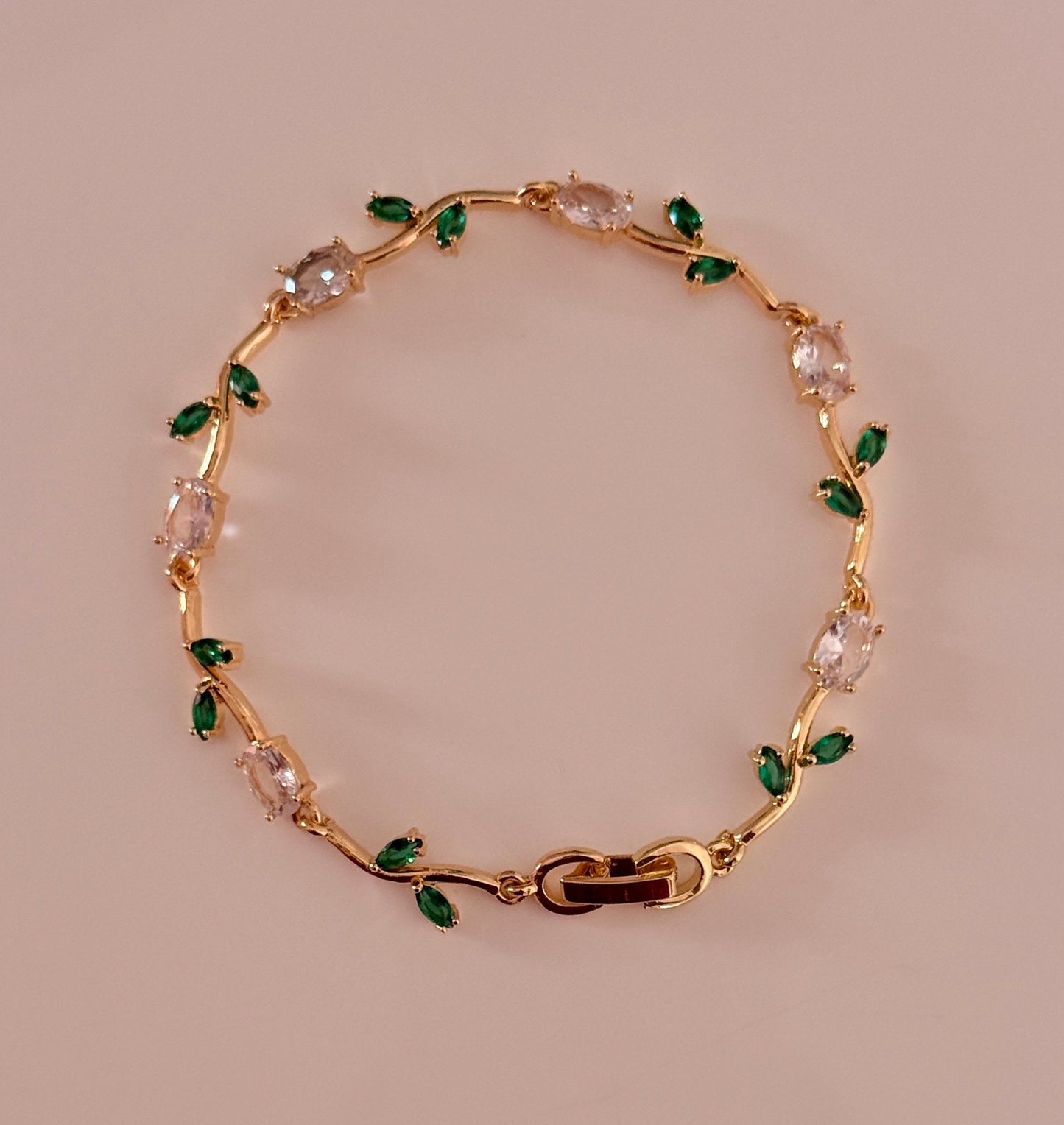 Petal charm tulip bracelets