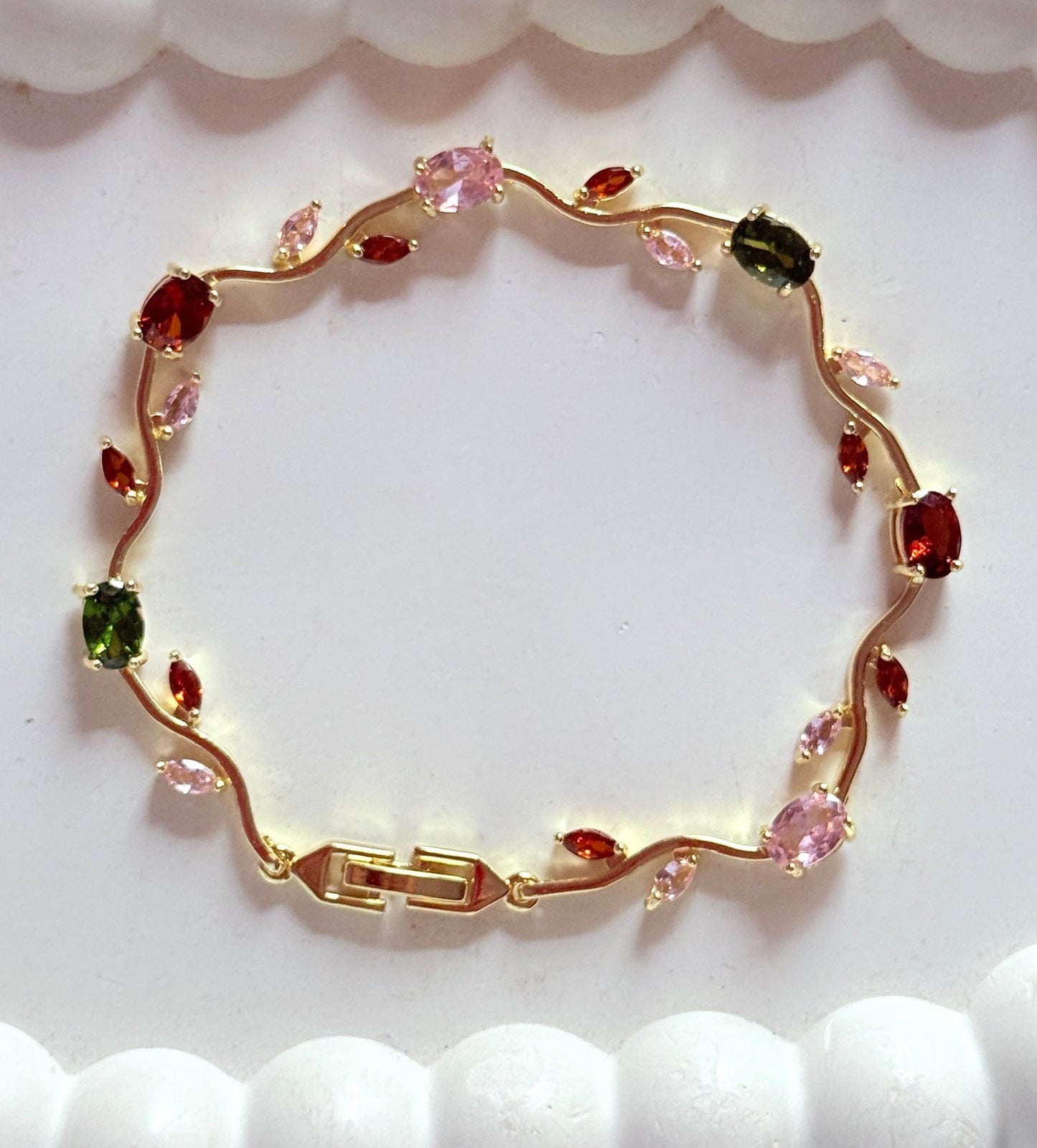 Multi-coloured 2 tulip bracelet