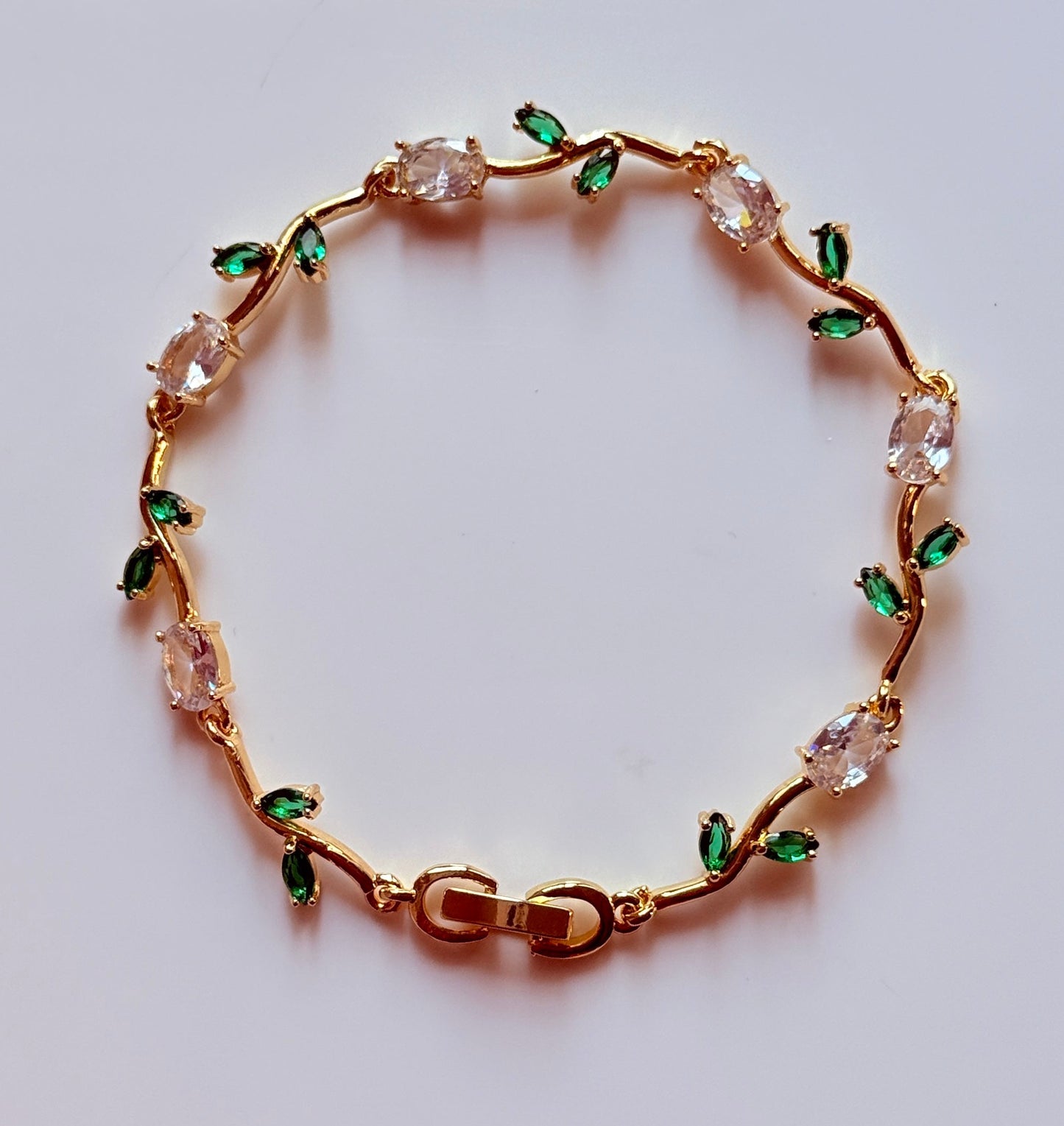 Petal charm tulip bracelets