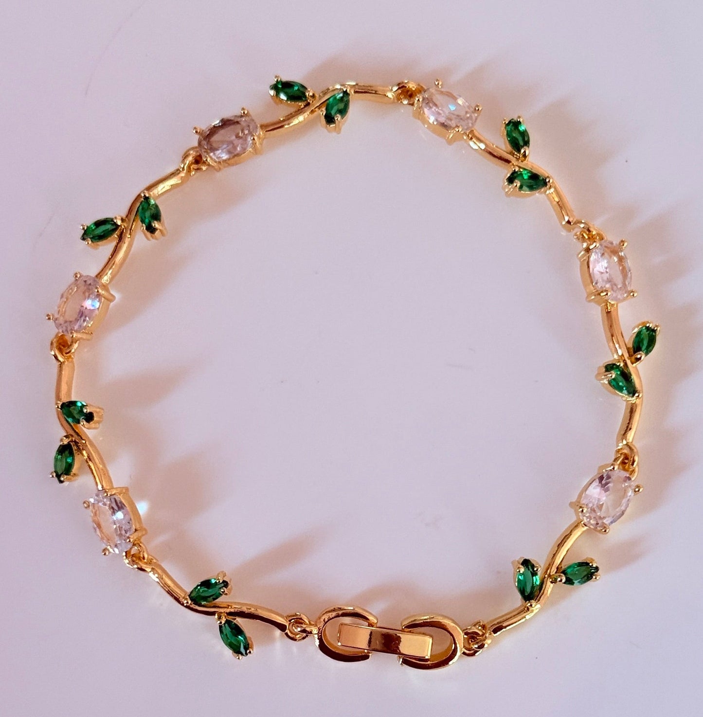 Petal charm tulip bracelets