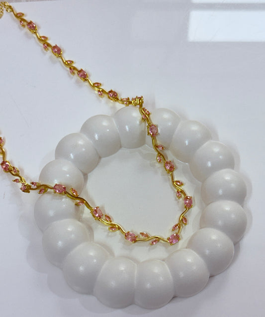 Pink Tulip chocker
