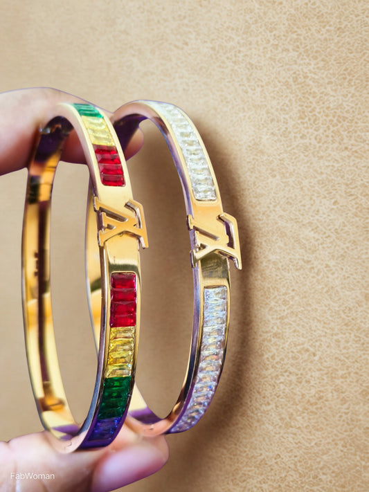 Multi Colour White Duo