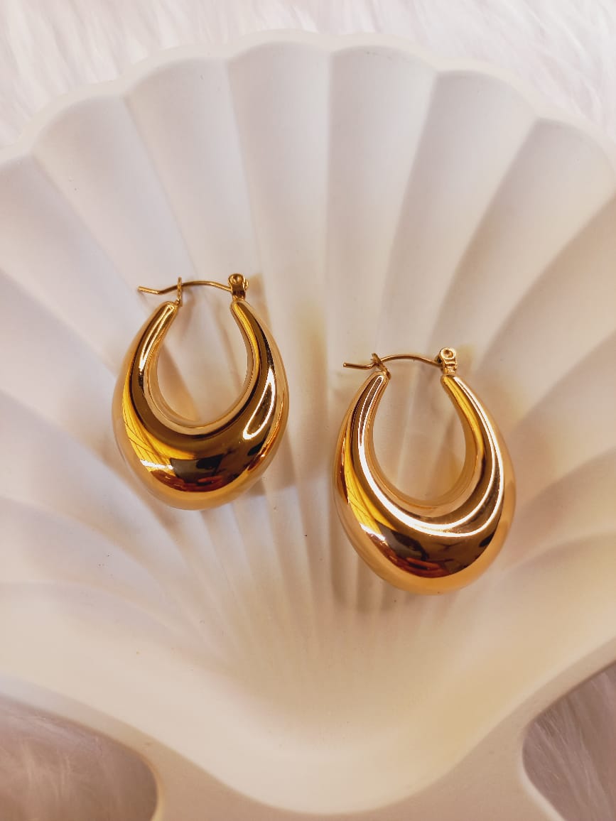 Oval Hoops
